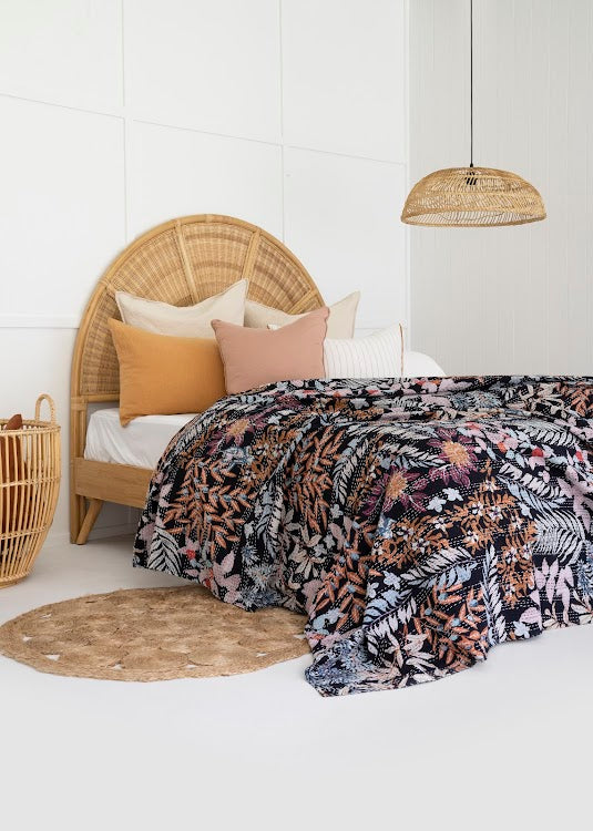 Kantha, Black garden