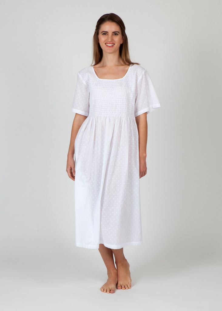Arabella - Nightie Short sleeve, shirred bodice, White, Hail spot (88)
