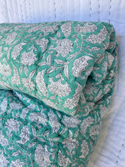 Padded cotton quilt