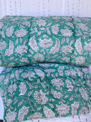 Padded cotton quilt