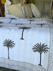 Kantha, Grey palm tree