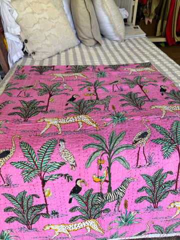 Kantha, Hot pink Safari