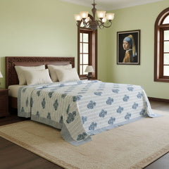 Kantha, White and blue flowers